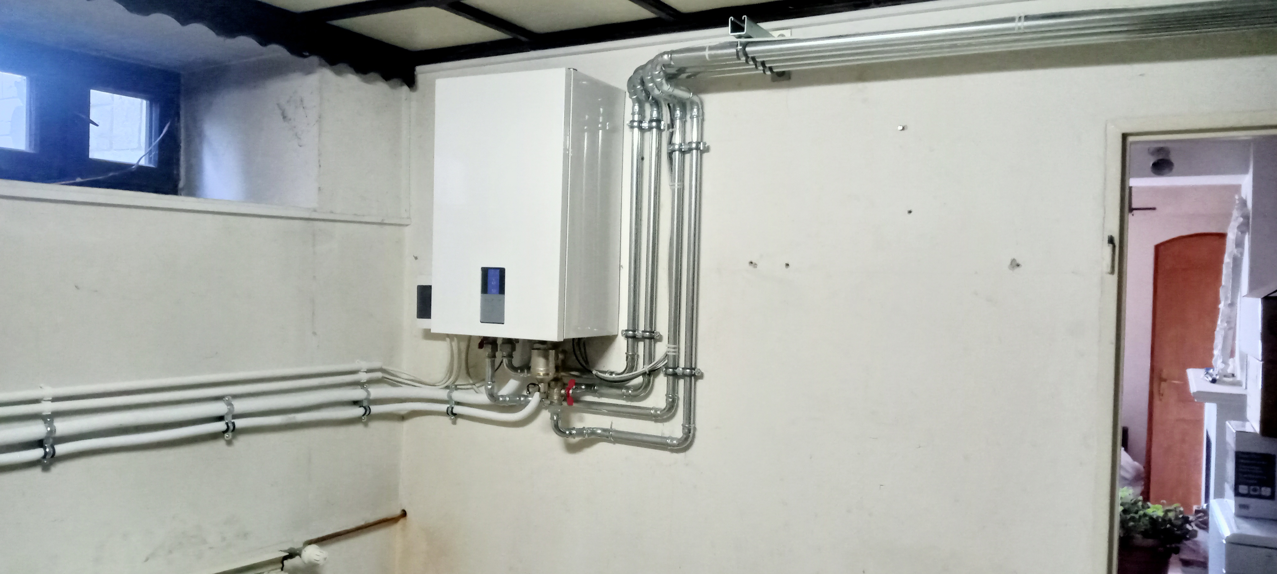 Montaż pompy ciepła typu SPLIT