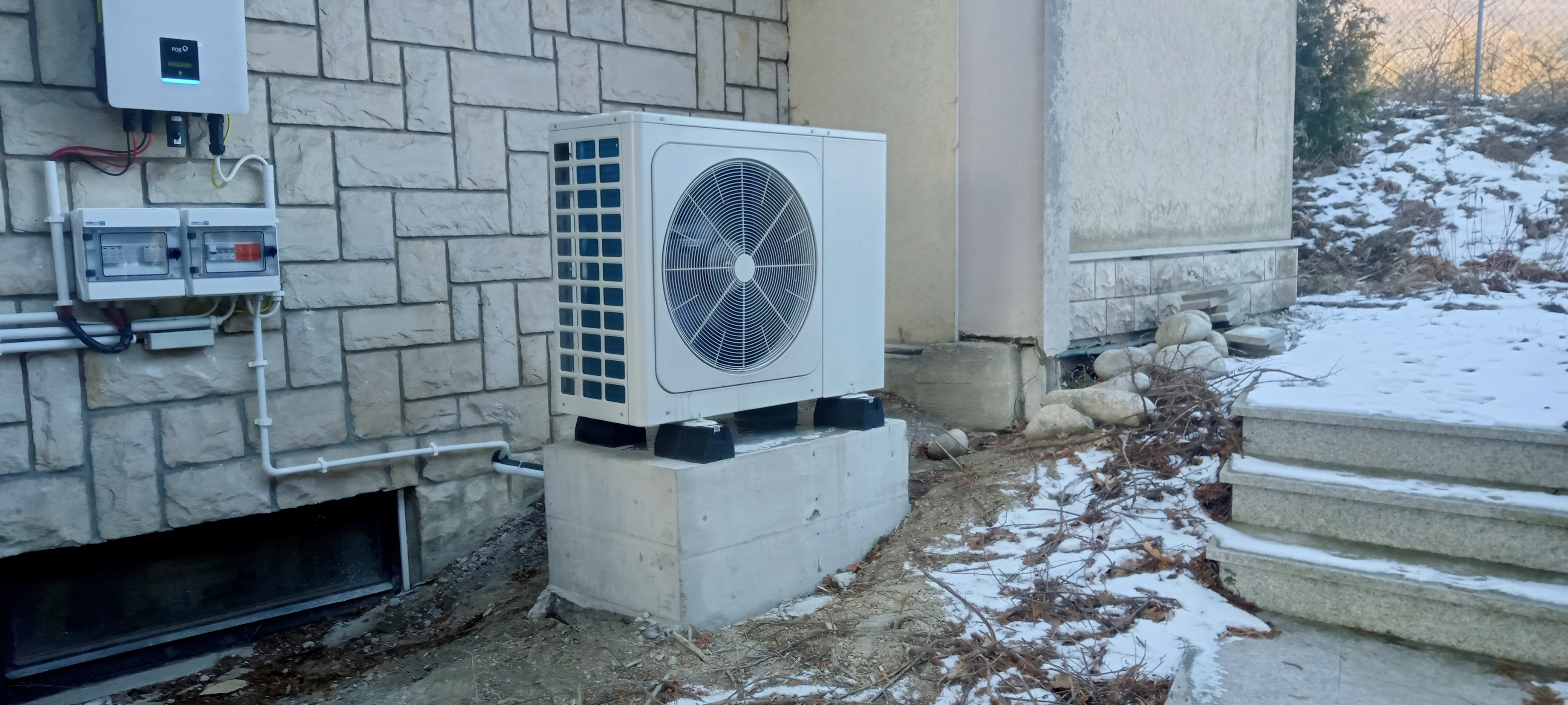 Montaż pompy ciepła typu SPLIT